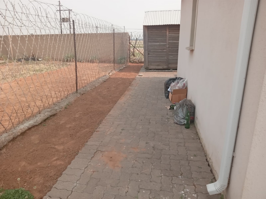 3 Bedroom Property for Sale in Zamdela Free State